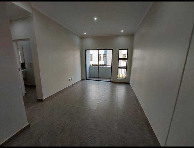 2 BEDROOM PROPERTY TO RENT IN RASLOUW